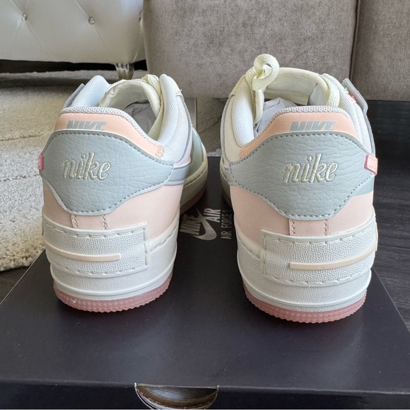 New Nike Air Force 1 Shadow Size 9 Coconut Milk Light Silver Sail Crimson Tint - Picture 7 of 15